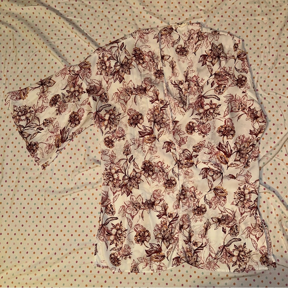 Pink Republic Floral Lightweight Cover Up - Juniors L, Flowy & Airy Layer